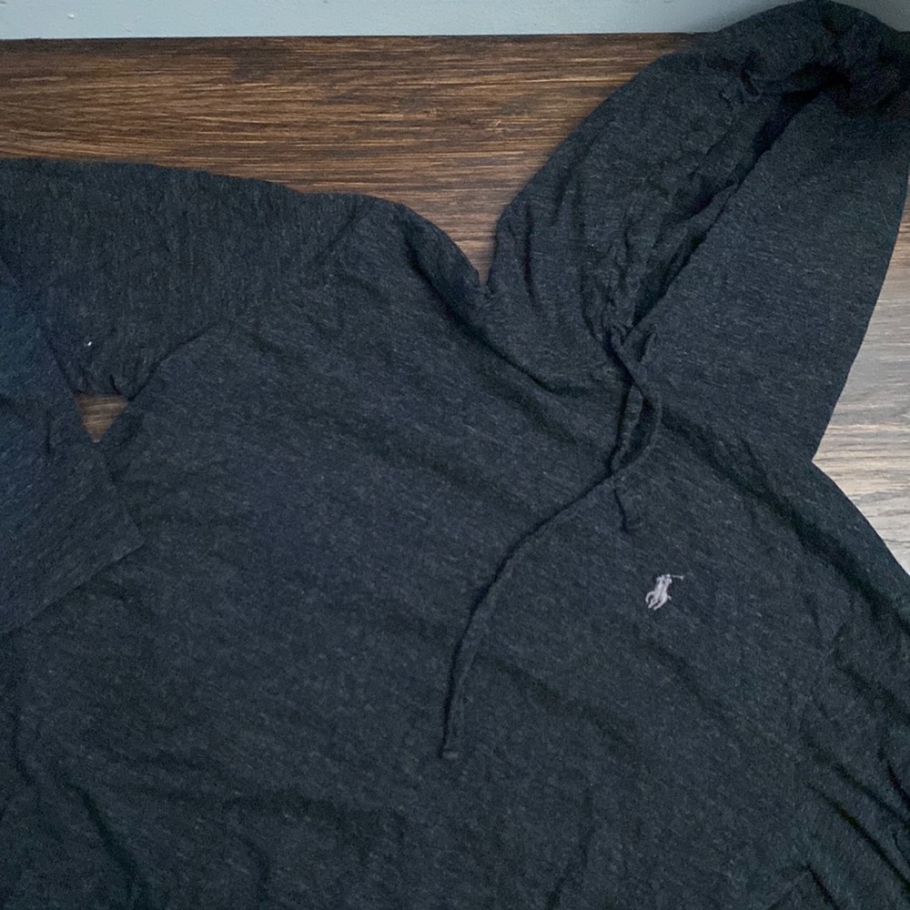 Men’s hooded shirt